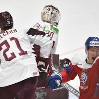 Ударный первый период не помог сборной Латвии обыграть чехов на чемпионате мира