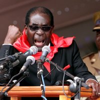 10 maz zināmi fakti par Āfrikas progresīvo revolucionāru jeb diktatoru Mugabi
