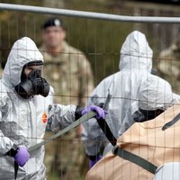Lielbritānijā identificēti aizdomās turamie par uzbrukumu Skripaļam