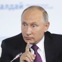 Путин пообещал отказ от военной службы по призыву в РФ