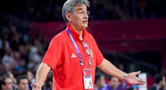 Pēc komandu izstāšanās no 'Eurobasket' amatus pametuši vairāki treneri