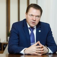 Все больше белорусских грузовладельцев предпочитают отправлять грузы через Латвию, а не через Литву
