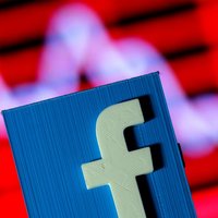 'Facebook' nodos Kongresam informāciju par Krievijas pirktajām politiskajām reklāmām