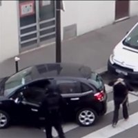 Publicēts jauns 'Charlie Hebdo' šāvēju bēgšanas video