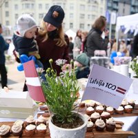 Plaši svinēs Latvijas neatkarības atjaunošanai veltītos 'Baltā galdauta svētkus'