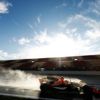 'McLaren' F-1 komandas vadība nav apmierināta ar pirmo testu rezultātiem