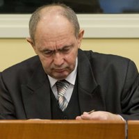Скончался сербский генерал, осужденный судом Гааги за геноцид мусульман