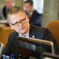 Белевич не обещает "быстрого выздоровления" латвийской медицине