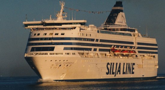 Оргия на борту Silja Symphony: большая часть пассажиров парома оказалась свингерами