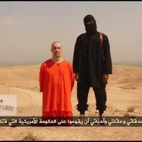 Lielbritānijā aizliedz skatīties video, kurā islāmisti izpilda nāvessodu ASV žurnālistam