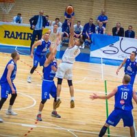'Jūrmalas' basketbolisti pirmo reizi iegūst Latvijas čempionāta bronzas medaļas