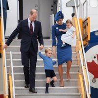 ФОТО: Принц Джордж отказался пожать руку канадскому премьер-министру