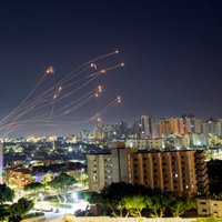 Palestīniešu raķešu uzbrukumi Izraēlai nerimst