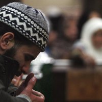 Pie Islāma kultūras centra šorīt notikusi nesaskaņota publiska kopējā lūgšana