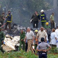 Lidmašīnas avārijā Kubā vismaz 100 bojāgājušie; sākta izmeklēšana