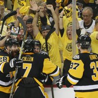 'Penguins' atgūstas pēc izlaista trīs 'golu' pārsvara un ar uzvaru sāk Stenlija kausa finālu