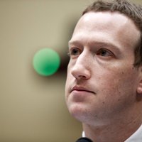 'Facebook' spēs novērst iejaukšanos ASV vēlēšanās, pārliecināts Zakerbergs