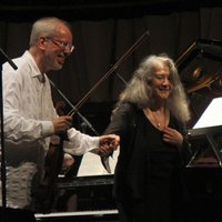Foto: Vidzemes koncertzālē koncertā vienojas pasaules leģendas Marta Argeriha un Gidons Krēmers
