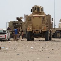 AAE paziņo par pauzi uzbrukumā Jemenas pilsētai Hudeidai