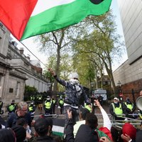 Briselē palestīniešu atbalstītāji protestē pret Izraēlas operāciju Gazas joslā