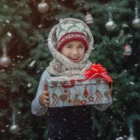 "Подари ребенку Рождество!": с 1 декабря начинается сбор подарков для особых детей