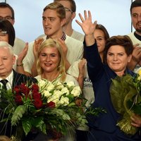 'Delfi' Polijā: Kā konservatīvā partija PiS ieguva nedalītu varu
