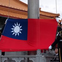 Ķīna Taivānas neatkarību gatava novērst arī ar militāru spēku, paziņo ģenerālis