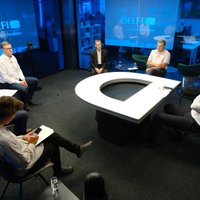 'Delfi TV ar Jāni Domburu' diskusija 'Stabiņi Rīgā: invāzija vai rūpes par drošību?' Pilns ieraksts