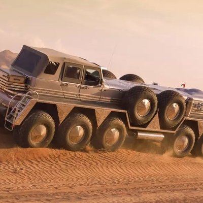 Video: Arābu šeiham izgatavots 11 metrīgs bezceļu auto ar 10 riteņiem