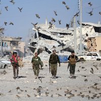 Krievija prasa lielvarām maksāt par arī pašu sabombardētās Sīrijas atjaunošanu