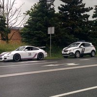 Zināms, ar kādu braukšanas ātrumu Latvijā pieķerti rallija 'Gumball' braucēji