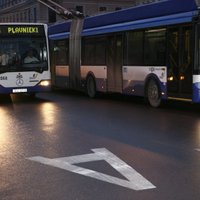 Рига начнет восстанавливать бесплатный проезд в общественном транспорте Rīgas satiksme