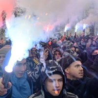 Кризис на Украине: Рада одобрила указ Порошенко о введении военного положения