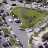 Video: Floridas iedzīvotāji gatavojas spēcīgajai viesuļvētrai 'Irma'
