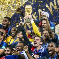 ФОТО, ВИДЕО: Сборная Франции — двукратный чемпион мира по футболу