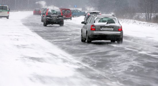 Piecas lietas, kas jāpārbauda automašīnā pirms ziemas iestāšanās