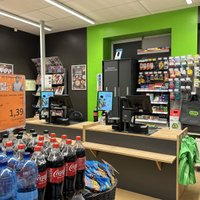 Nomaina zīmolus: uzņēmums, kas atvēra pirmos 'Spar' veikalus Latvijā, pārgājis pie 'Elvi'