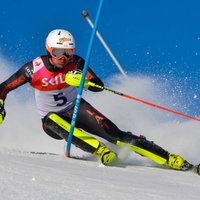 Kristaps Zvejnieks uzvar Baltijas kausa slalomā