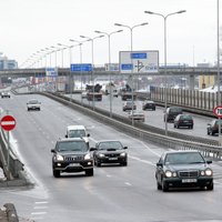 De facto: Под угрозой проекты развития Рижской окружной дороги и Южного моста