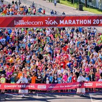 Sākas 'Lattelecom' Rīgas maratons; reģistrējušies 37645 dalībnieki no 78 valstīm