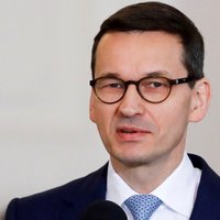 Polijas premjers nomaina virkni ministru