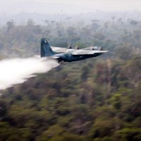 Brazīlija noraida G7 palīdzību cīņā ar Amazones ugunsgrēkiem