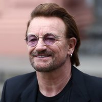 'Paradīzes dokumenti': Grupas U2 līderis Bono slepus nopircis lielveikalu Lietuvā