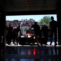 'Red Bull' pāriet uz 'Honda' dzinējiem