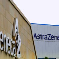 AstraZeneca перенесла ближайшую поставку вакцин и снизила её объем