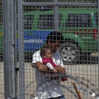 Ungārija imigrantu dēļ pastiprinās žogu gar robežu ar Serbiju