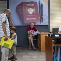 Separātisti Austrumukrainā izziņo 'referendumus' par pievienošanos Krievijai