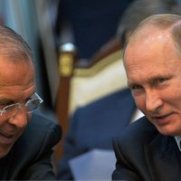 Евросоюз из-за войны в Украине может заморозить активы Путина и Лаврова