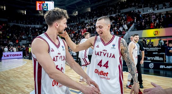 Neapturamā Latvijas basketbola izlase 'EuroBasket 2025' atlasi turpina Rīgā pret Slovākiju