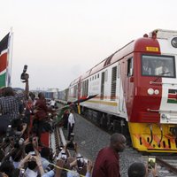 Kenija atklāj Ķīnas apmaksātu dzelzceļa līniju; tās vandāļus sola kārt